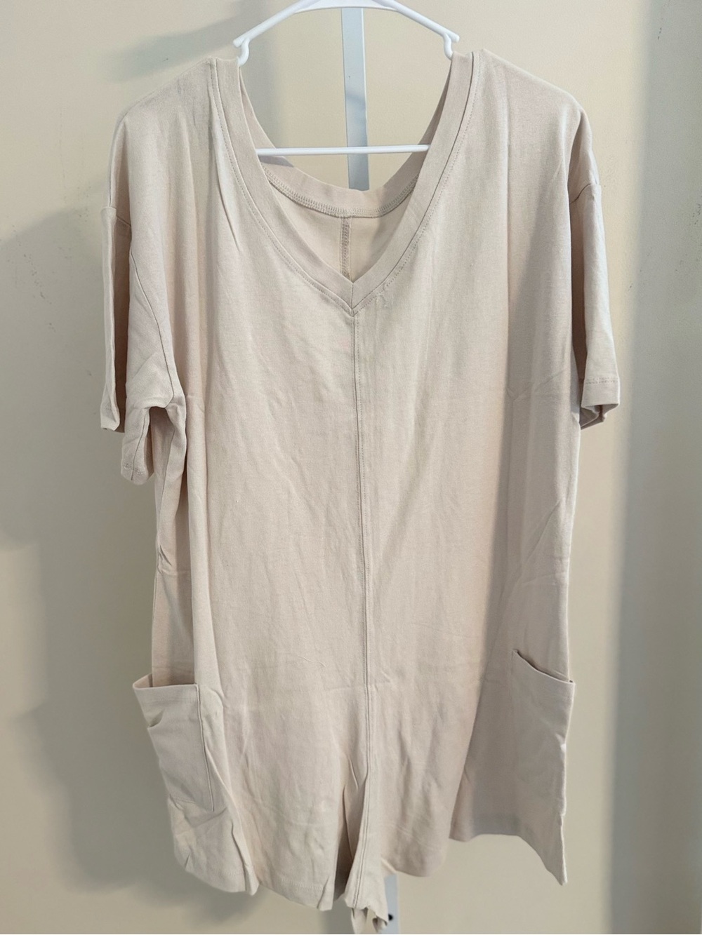 NWOT Zenana Reversible Neutral Short Sleeve Romper with Pockets